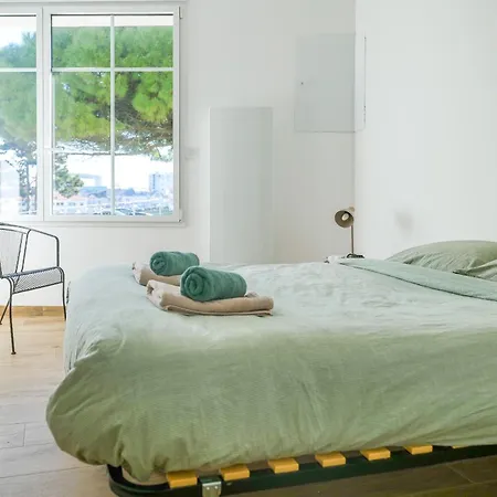 Holiday home Maison Entierement Renovee Face Au Chenal Pour 4 Pers - La Chaume *